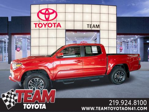 Used 2022 Toyota Tacoma TRD Sport AWD/4WD image 1