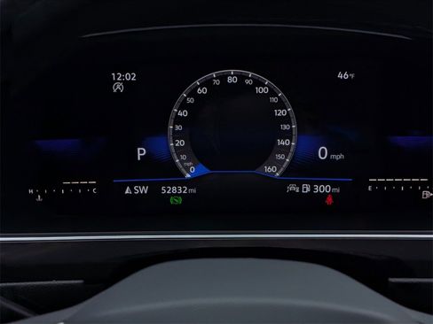 Used 2022 Volkswagen Tiguan SE R-Line image 18