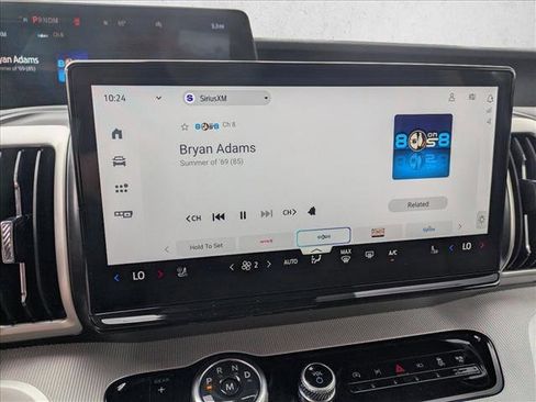 New 2025 Ford Expedition Active image 11