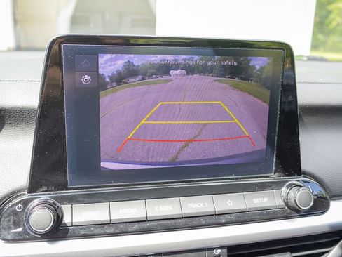 Used 2023 Kia Forte LXS w/ LXS Technology Package FWD image 21