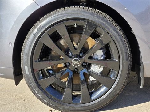 New 2025 Land Rover Range Rover Sport Dynamic SE image 7