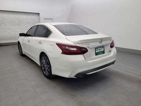 Used 2018 Nissan Altima 2.5 SR w/ SR Special Edition image 5