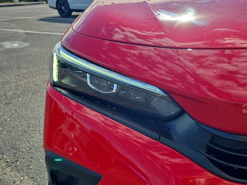 Used 2023 Honda Civic EX image 7