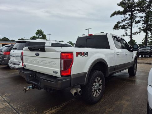 Used 2022 Ford F250 King Ranch w/ King Ranch Ultimate Package AWD/4WD image 3