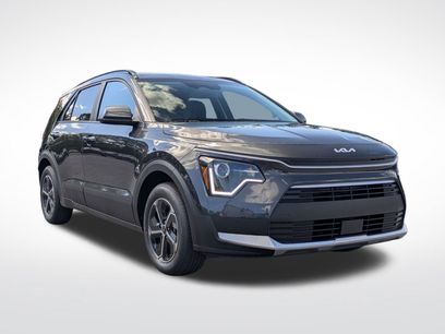 New 2025 Kia Niro EX
