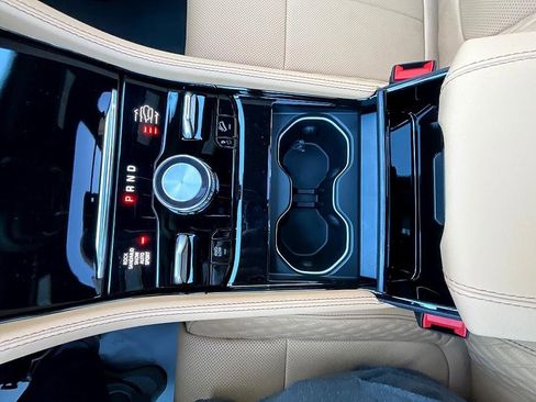 New 2025 Jeep Grand Cherokee Summit image 28