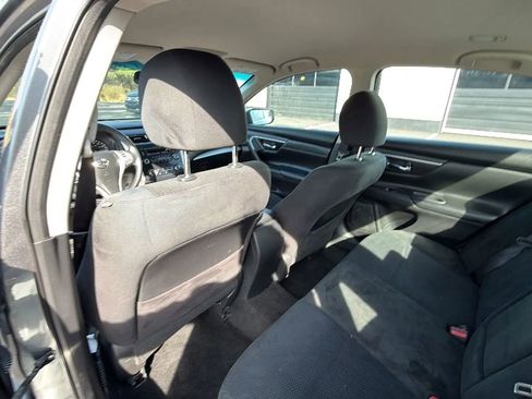 Used 2015 Nissan Altima 2.5 S w/ Power Driver Seat Package FWD image 28