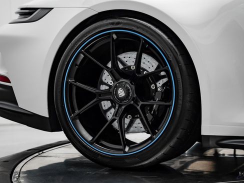 Used 2022 Porsche 911 GT3 image 80