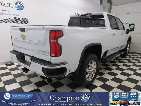 Certified 2026 Chevrolet Silverado 2500 High Country w/ High Country Premium Package AWD/4WD image 17