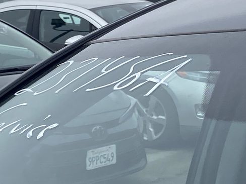 Used 2019 Honda CR-V LX image 10