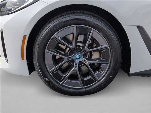 Certified 2023 BMW i4 eDrive40 image 25
