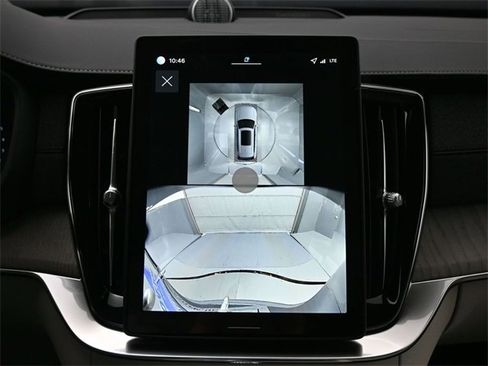 New 2026 Volvo XC90 B6 Ultra image 22
