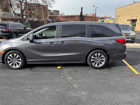 Used 2023 Honda Odyssey EX-L image 10