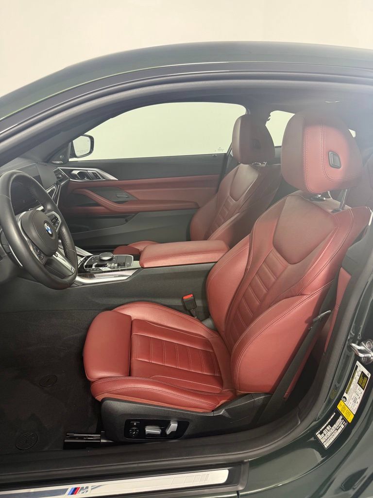 Used 2024 BMW 430i Coupe w/ M Sport Package RWD image 12