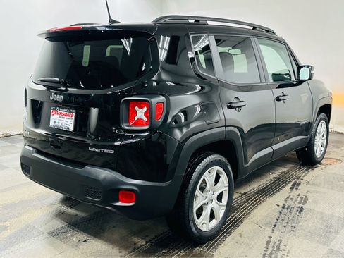 Used 2023 Jeep Renegade Limited image 6
