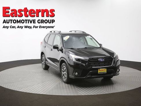 Used 2022 Subaru Forester Premium AWD/4WD image 54