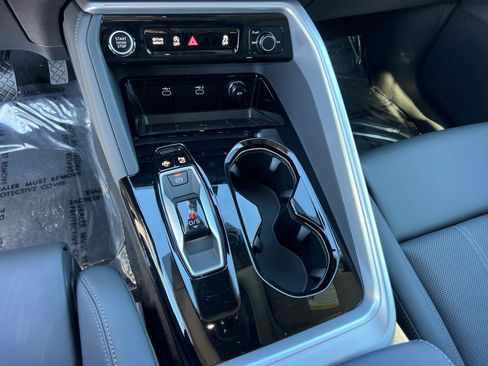 New 2025 Audi Q5 Premium Plus AWD/4WD image 24