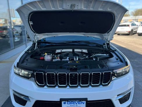 Used 2022 Jeep Grand Cherokee Limited 4xe w/ Luxury Tech Group II image 12