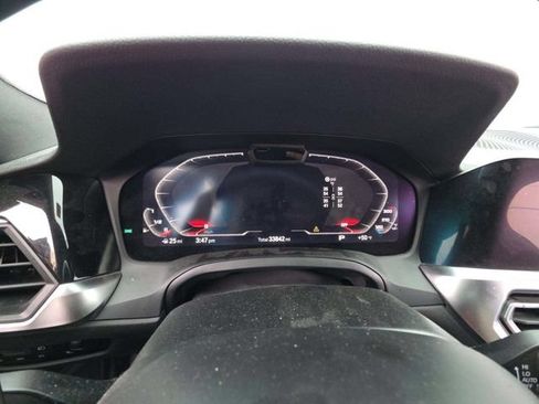 Used 2021 BMW M4 Competition w/ Executive Package RWD image 10