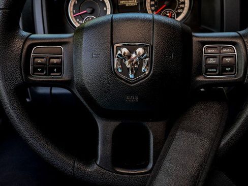 Used 2016 RAM 1500 Express AWD/4WD image 30