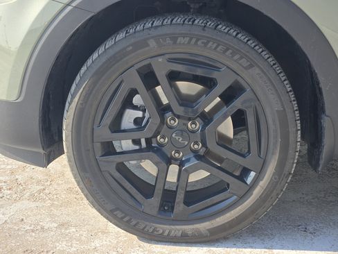 Used 2025 Kia Telluride SX Prestige X-Line image 14