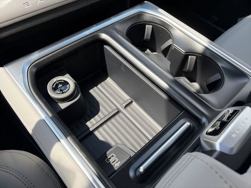New 2026 Ford Expedition Active AWD/4WD image 27