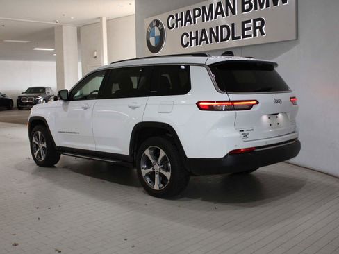 Used 2023 Jeep Grand Cherokee L Limited w/ Luxury Tech Group II image 5