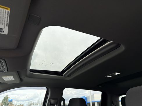 Used 2024 Chevrolet Silverado 3500 LT w/ Convenience Package image 17