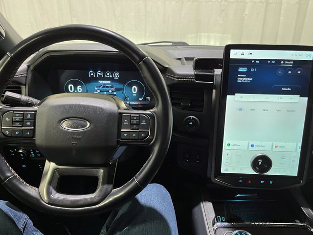 Used 2022 Ford Expedition Platinum AWD/4WD image 24