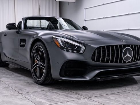 Used 2018 Mercedes-Benz AMG GT C image 4