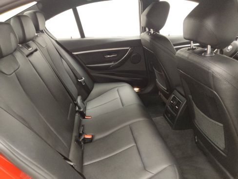 Used 2017 BMW 330i Sedan RWD image 19