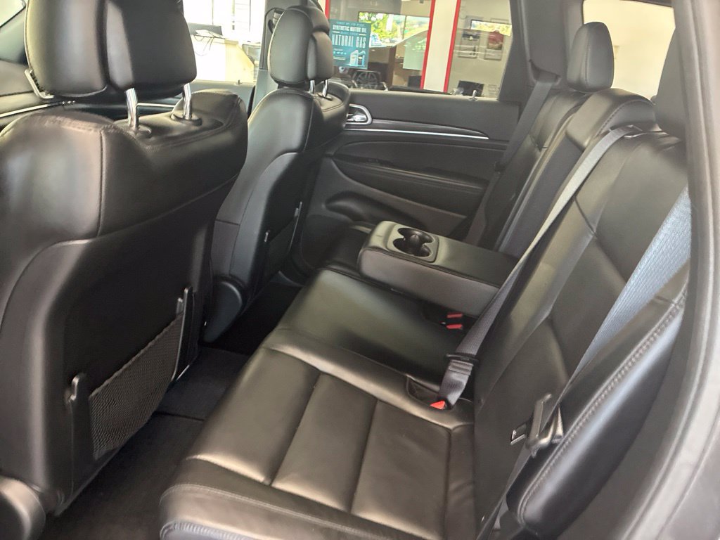 Used 2021 Jeep Grand Cherokee Limited AWD/4WD image 14