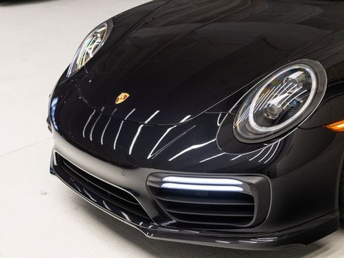 Certified 2019 Porsche 911 Turbo image 32