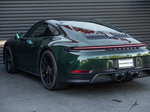 Certified 2026 Porsche 911 Carrera 4 GTS AWD/4WD image 3