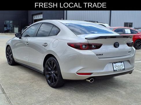 Used 2024 MAZDA MAZDA3 s FWD image 7