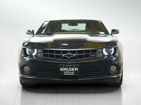 Used 2013 Chevrolet Camaro SS w/ RS Package RWD image 8