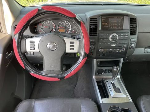 Used 2008 Nissan Pathfinder SE w/ Leather Pkg RWD image 13