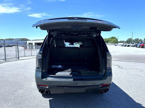 Used 2025 Chevrolet Tahoe RST w/ Comfort Package AWD/4WD image 21