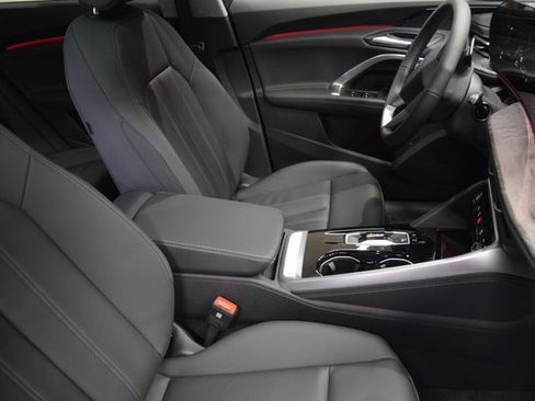 New 2025 Audi Q5 Premium image 7