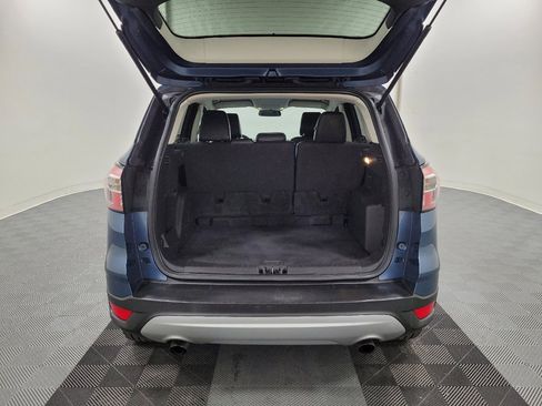 Used 2018 Ford Escape SE w/ SE Sync 3 Package AWD/4WD image 29