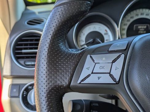 Used 2013 Mercedes-Benz C 250 Coupe image 9