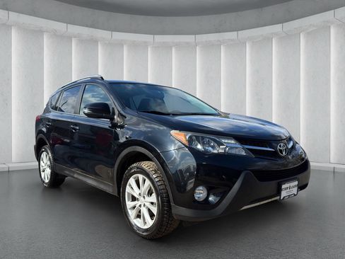 Used 2014 Toyota RAV4 Limited image 7