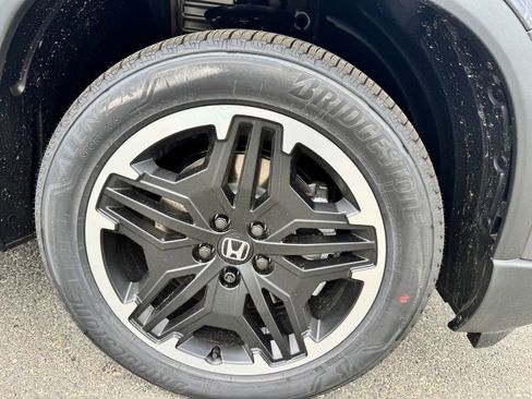 New 2026 Honda Pilot Touring image 35