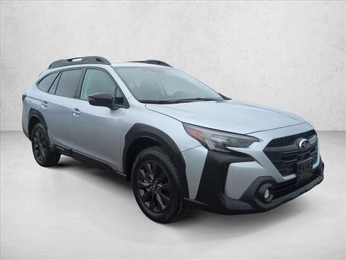 Certified 2025 Subaru Outback Onyx Edition image 3
