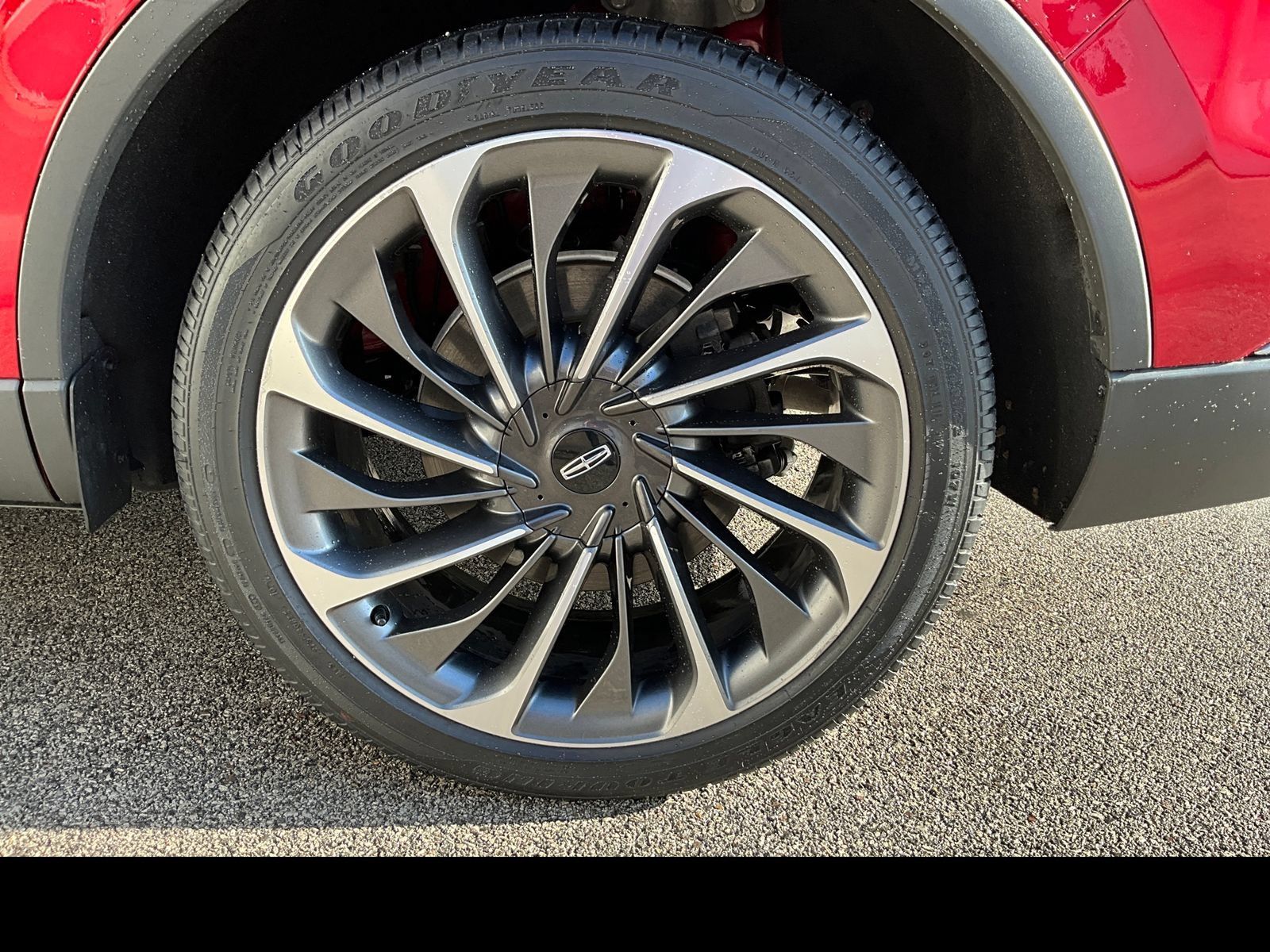 Used 2021 Lincoln Aviator Reserve w/ Equipment Group 201A AWD/4WD image 16