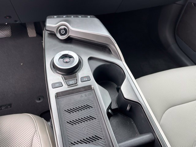 Used 2024 Kia EV6 Wind w/ Wind Technology Package AWD/4WD image 20