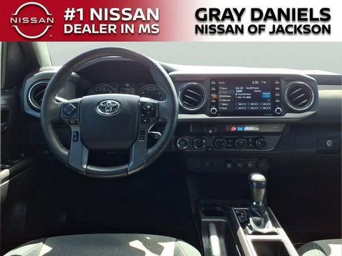 Used 2023 Toyota Tacoma TRD Off-Road AWD/4WD image 11