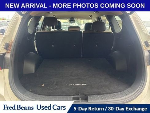 Used 2023 Hyundai Santa Fe SEL w/ Cargo Package AWD/4WD image 7