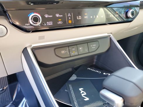 New 2026 Kia Carnival SX Prestige image 22