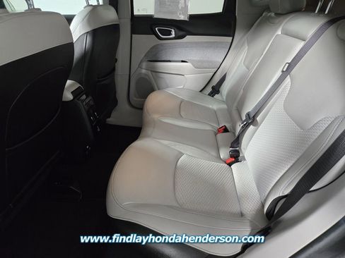 Used 2022 Jeep Compass Latitude w/ Convenience Group image 15